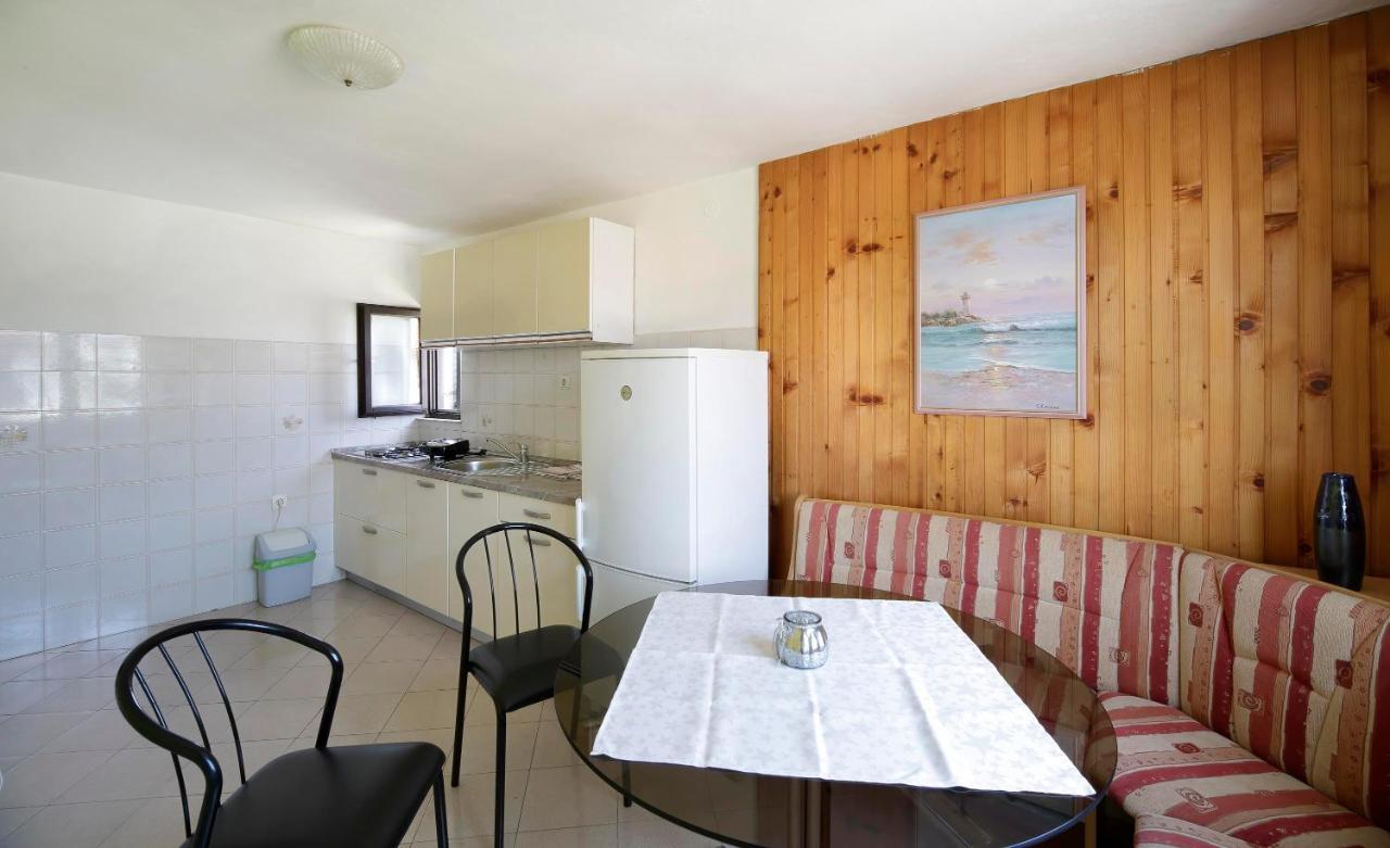 רוביני Apartments Natali מראה חיצוני תמונה