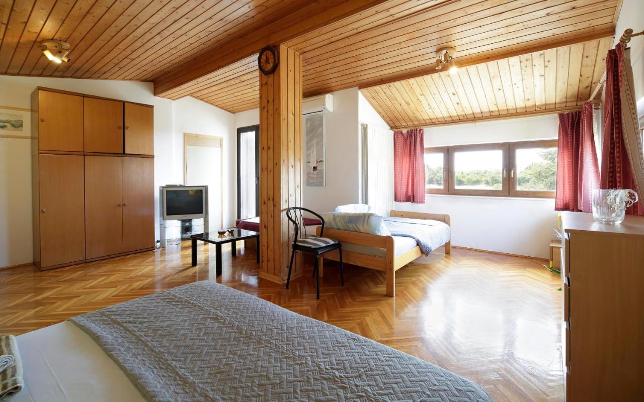 רוביני Apartments Natali מראה חיצוני תמונה